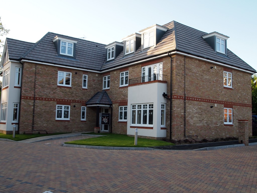 College Road, Woking, Surrey mcfarlanebrickwork.co.uk